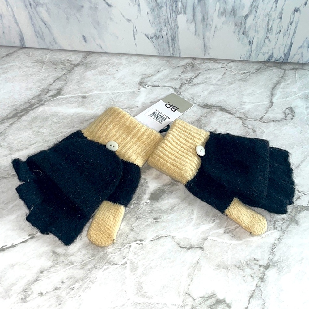NWT BP Fingerless Two Toned Gloves
